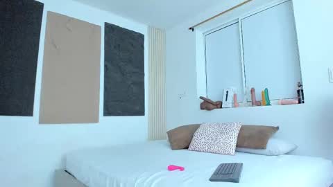 jheremy_wen online show from October 2025 07:14:02 PM