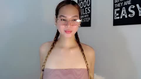 Snapshot of jhessi_kissie chatting on February 2026 02:27:01 PM Tattiana online show from February 2026 02:27:01 PM