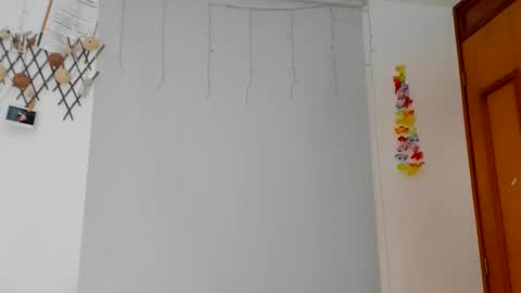 Jhoan Saenz online show from March 2025 03:40:01 AM