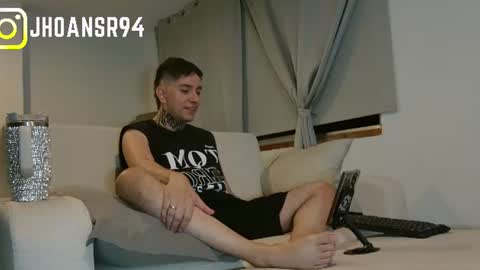 Jhoan Saenz online show from July 2026 03:00:02 AM