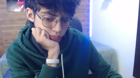 Snapshot of jhoellx chatting on January 2025 12:50:02 PM Jhoel online show from January 2025 12:50:02 PM