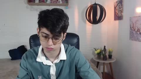 Snapshot of jhoellx chatting on January 2025 12:32:02 PM Jhoel online show from January 2025 12:32:02 PM