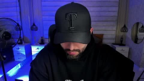 John Bear.... online show from April 2026 11:30:02 AM