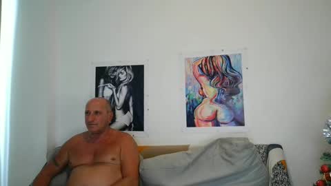 Snapshot of jhon_gade chatting on December 2024 03:36:02 AM jhon_gade online show from December 2024 03:36:02 AM