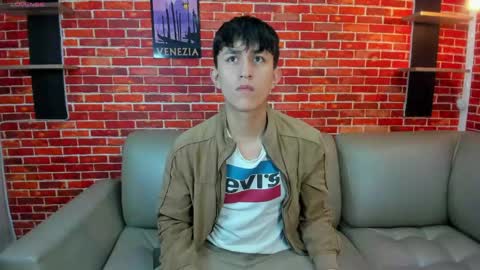 Snapshot of jhon_kleinn chatting on May 2026 07:20:01 PM Jake y Troy online show from May 2026 07:20:01 PM