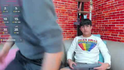 Snapshot of jhon_kleinn chatting on May 2026 07:56:01 PM Jake y Troy online show from May 2026 07:56:01 PM