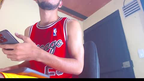 jhon_malo online show from October 2025 03:43:02 AM