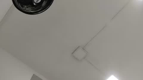 jhon online show from December 2024 11:18:02 PM