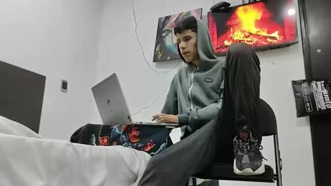 jhon online show from February 2025 02:45:01 AM