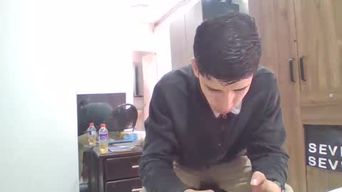 jhon online show from March 2025 03:29:01 PM