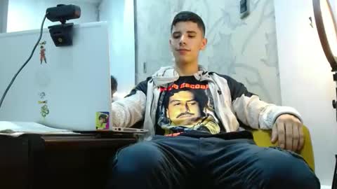 jhon online show from October 2025 02:11:02 AM