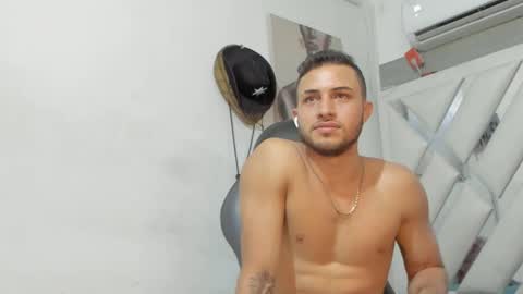 jhonny online show from January 2025 09:57:02 AM