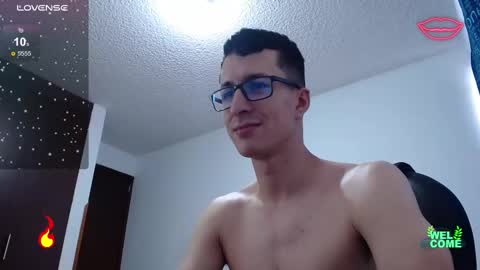 Snapshot of jhonny_hot_s chatting on March 2025 08:21:01 PM Jhonny independent model online show from March 2025 08:21:01 PM