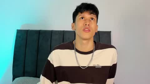 Snapshot of jhonny_morrone chatting on March 2026 03:22:02 AM Jhonny online show from March 2026 03:22:02 AM