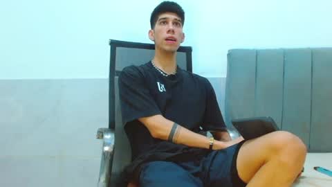 jhony_sex3 online show from April 2026 11:46:02 PM