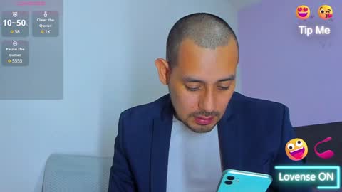 Jhony Alzate online show from December 2024 11:52:02 AM