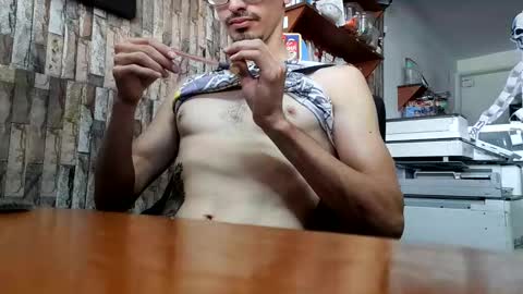 Jhosuamoore  online show from October 2025 05:08:02 PM