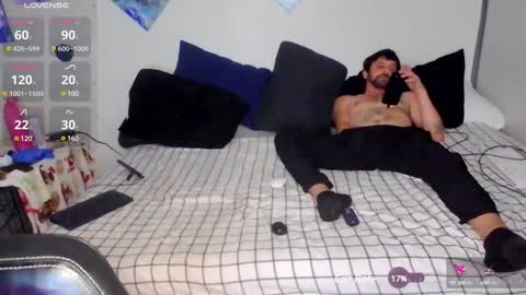 Snapshot of jhp_kinky_2000 chatting on December 2024 01:54:01 PM kinky party boy online show from December 2024 01:54:01 PM
