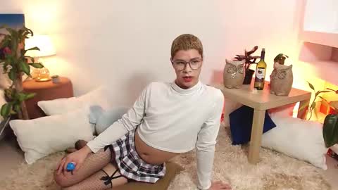 Jhuan Nhez online show from October 2025 11:10:02 AM