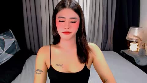 julie online show from December 2025 03:38:02 AM