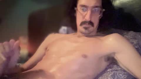 Snapshot of jiggz1986 chatting on February 2026 01:01:02 AM Jigz1986 online show from February 2026 01:01:02 AM