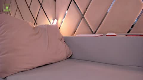 Jill online show from December 2024 05:02:01 AM