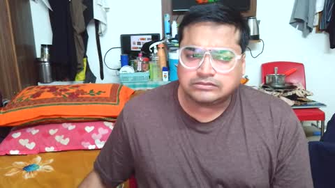 Snapshot of jimmy2119 chatting on September 2025 09:38:01 PM ASK online show from September 2025 09:38:01 PM
