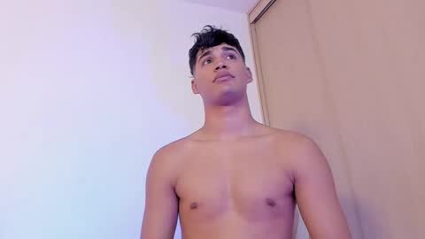 Jimmy Leeh online show from December 2024 01:42:01 AM