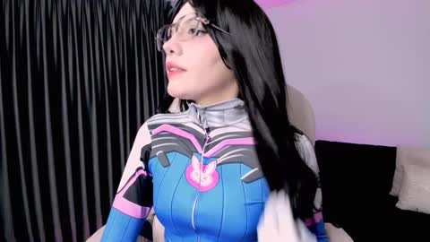 Jin Harrison    online show from March 2025 03:32:01 AM