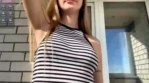 Jinny online show from October 2025 08:55:02 AM