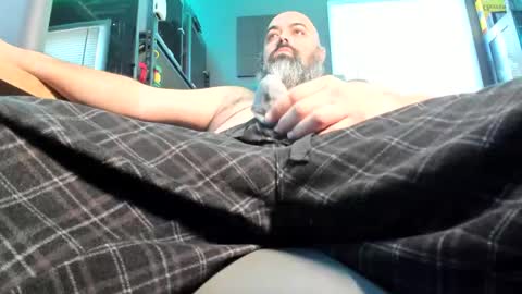 Snapshot of jjv91 chatting on February 2026 08:40:02 PM JayV online show from February 2026 08:40:02 PM