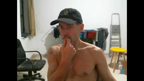 jlmbud online show from January 2025 12:00:01 AM