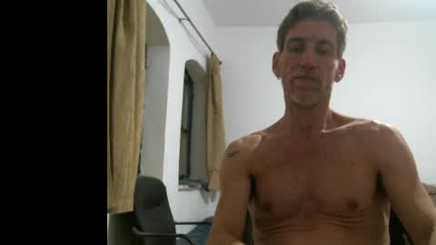 Snapshot of jlmbud chatting on April 2026 09:39:01 PM jlmbud online show from April 2026 09:39:01 PM