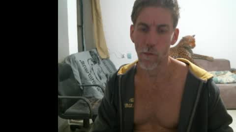 Snapshot of jlmbud chatting on May 2026 10:37:01 PM jlmbud online show from May 2026 10:37:01 PM