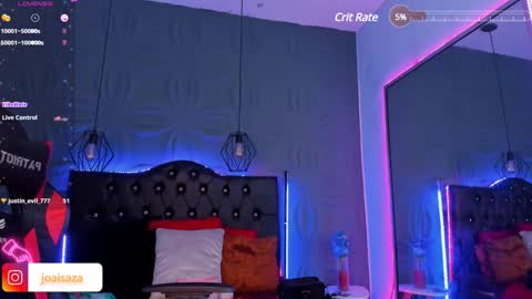 Joa Isaza     online show from December 2024 09:51:01 AM