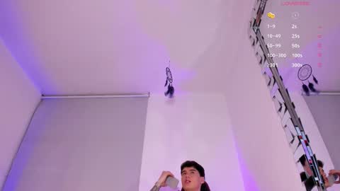 Joan Gonzalez online show from September 2025 07:21:02 AM