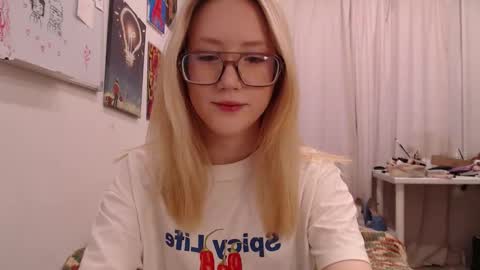 joan_kiss online show from November 2025 09:12:02 AM