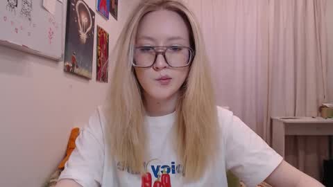 joan_kiss online show from February 2026 01:22:01 PM