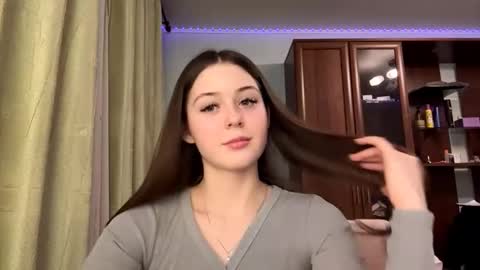 Adel online show from February 2026 06:14:01 PM