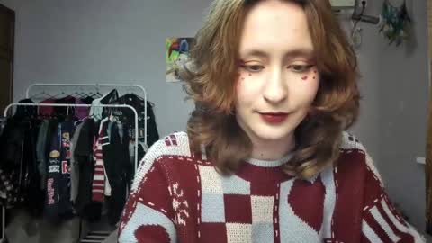 Joannatompson online show from February 2025 05:07:02 PM