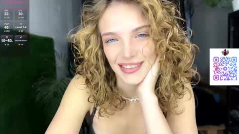 Snapshot of joanniemcgrapth chatting on February 2026 06:12:01 AM MONICA online show from February 2026 06:12:01 AM