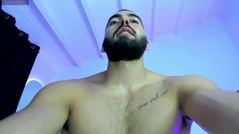 JOAO BATISTA online show from April 2026 09:04:02 PM