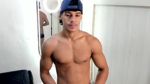 Snapshot of joao_da_silva19 chatting on May 2026 01:40:02 PM Joao Da Silva online show from May 2026 01:40:02 PM
