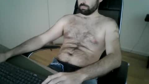 Snapshot of joaodias_18 chatting on May 2026 05:07:02 PM joaodias_18 online show from May 2026 05:07:02 PM