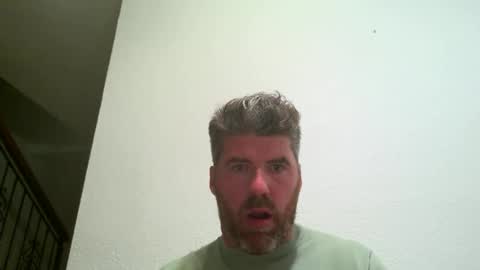 joaquinix123 online show from May 2026 12:05:01 AM