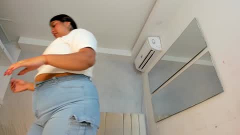 Jocy  online show from September 2025 11:59:01 AM