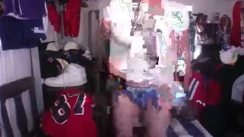 Snapshot of jockdad87 chatting on April 2026 11:40:02 PM JockDad87 online show from April 2026 11:40:02 PM