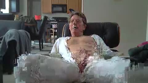 Jocoff1 online show from November 2025 04:33:01 PM