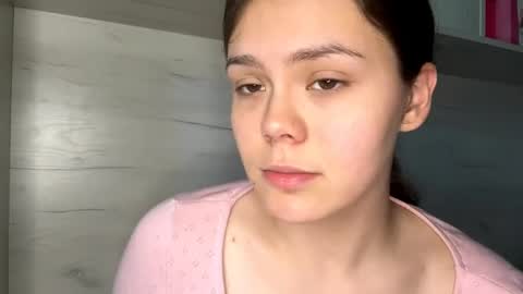 Mila online show from May 2026 10:43:01 AM