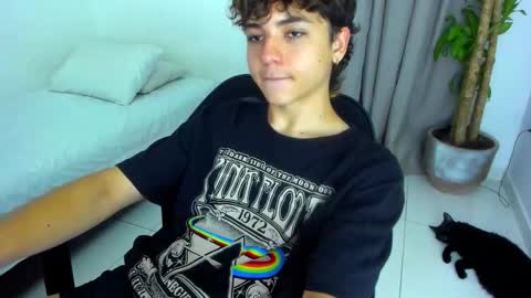 Joe online show from December 2025 02:07:02 AM